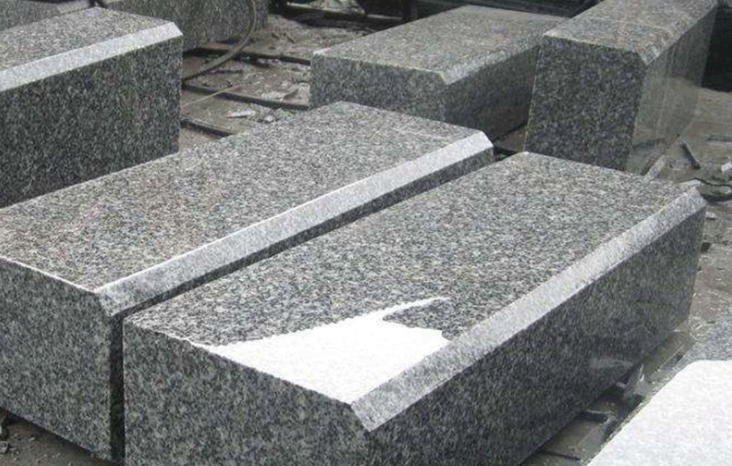 芝麻灰光面石材(图1) 芝麻灰光面