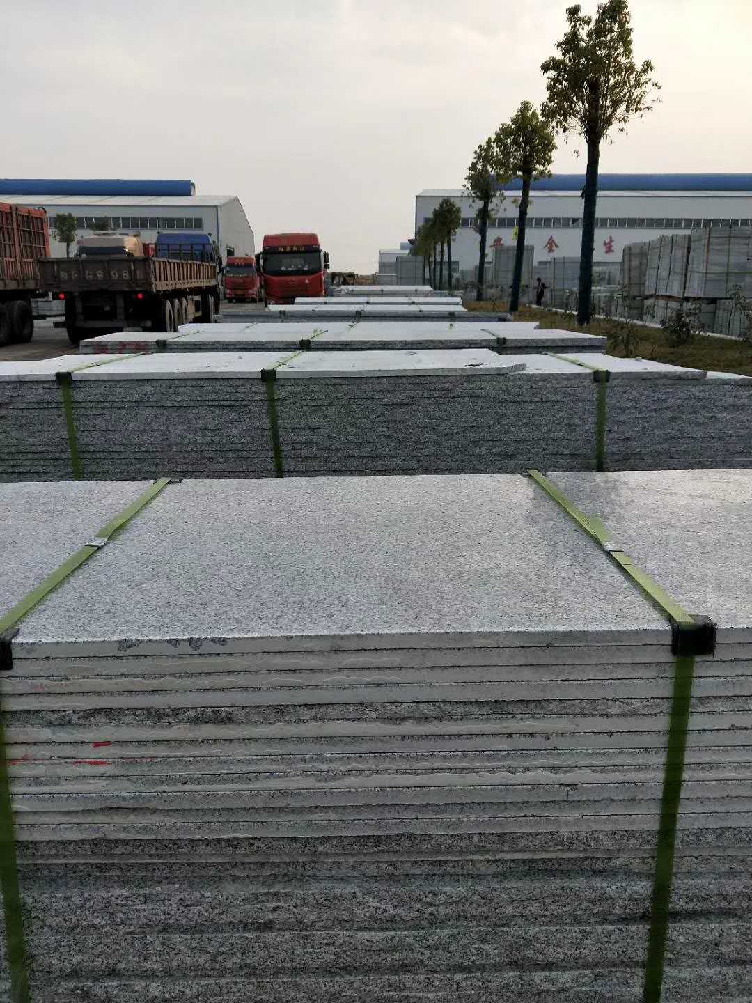 芝麻灰厂家(图2) 芝麻灰石材厂家