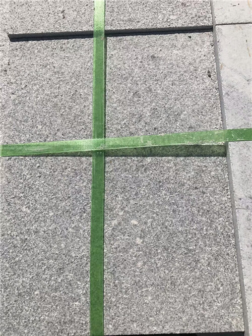 芝麻黑地铺石材