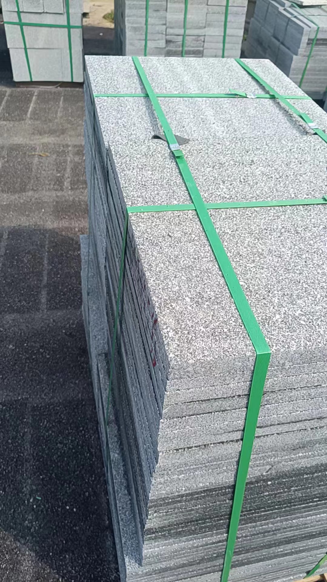 芝麻白荒料(图1)