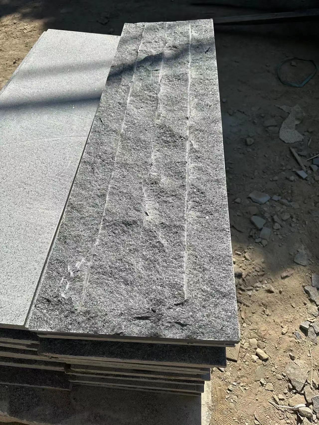 湖北花岗石芝麻白(图1)