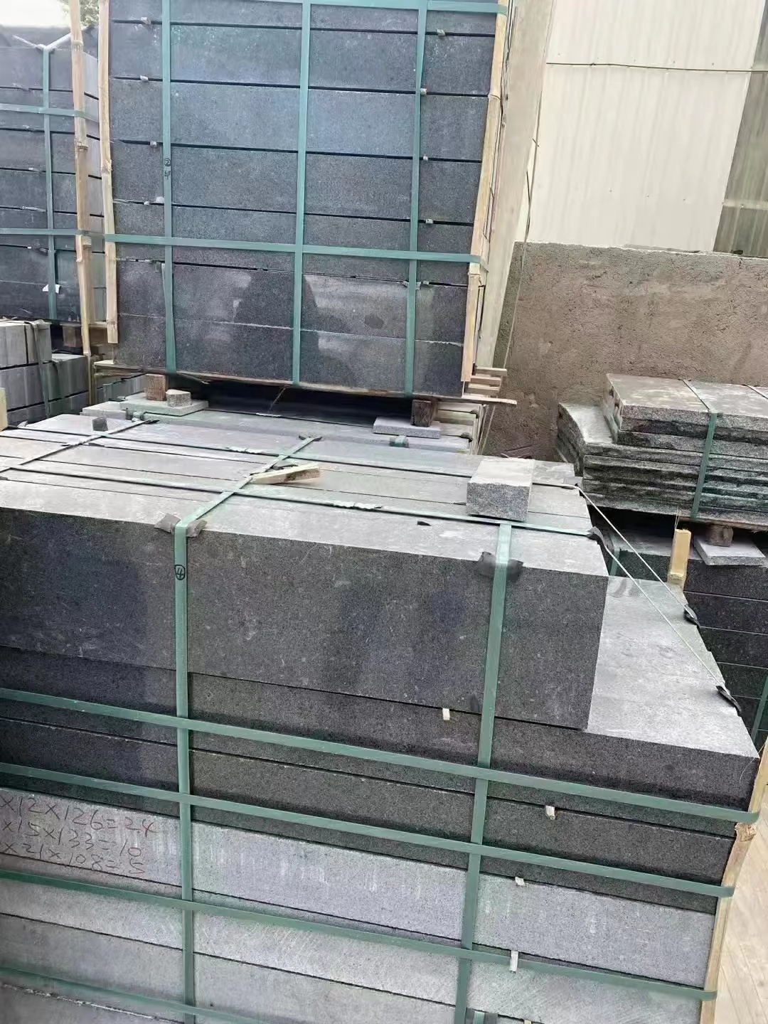 花岗石芝麻白(图1)