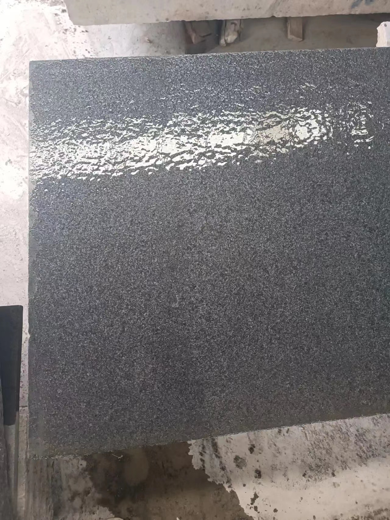 花岗岩芝麻白厂家(图1)