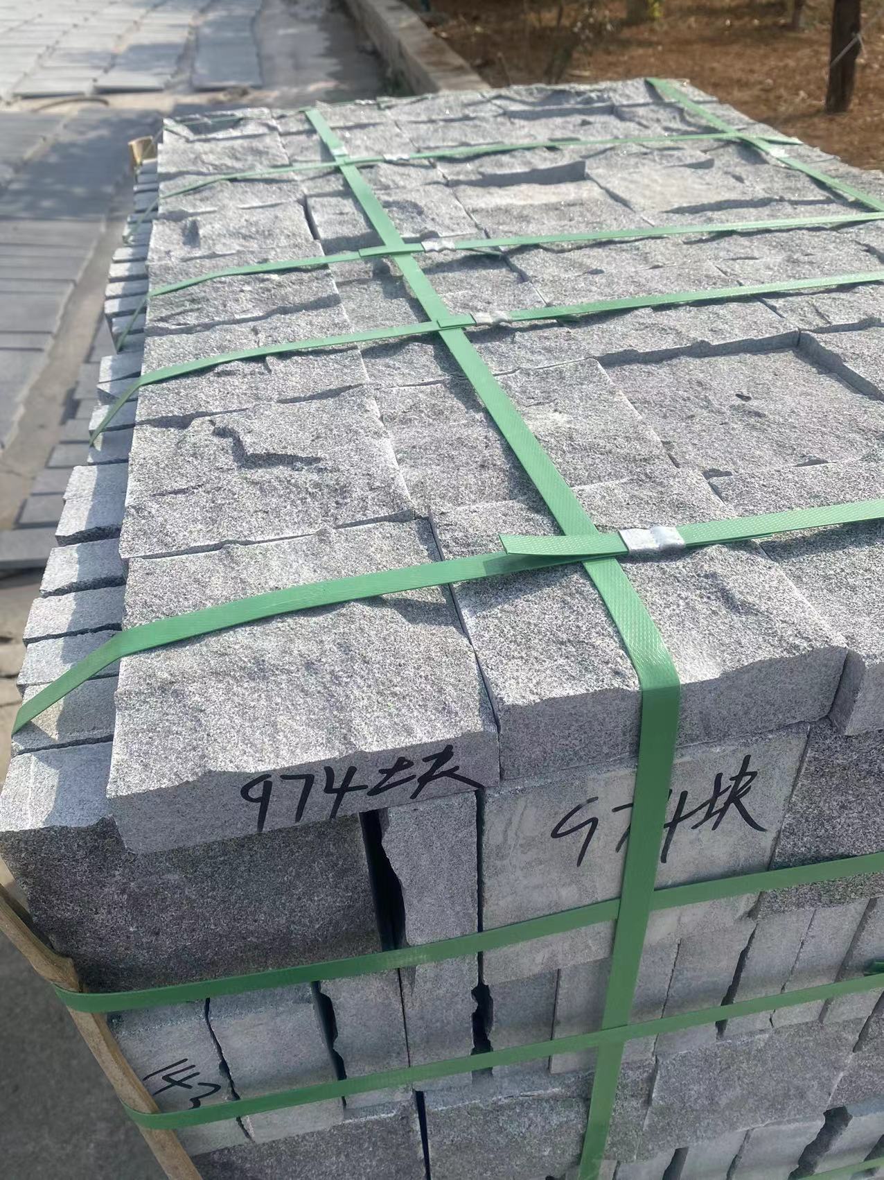 花岗石芝麻黑(图1)