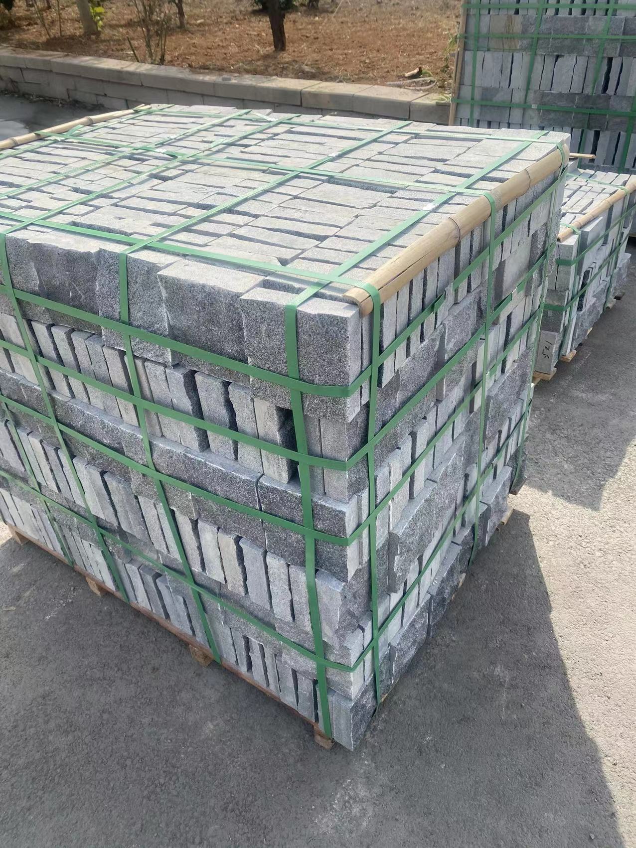 路沿石芝麻白(图1)