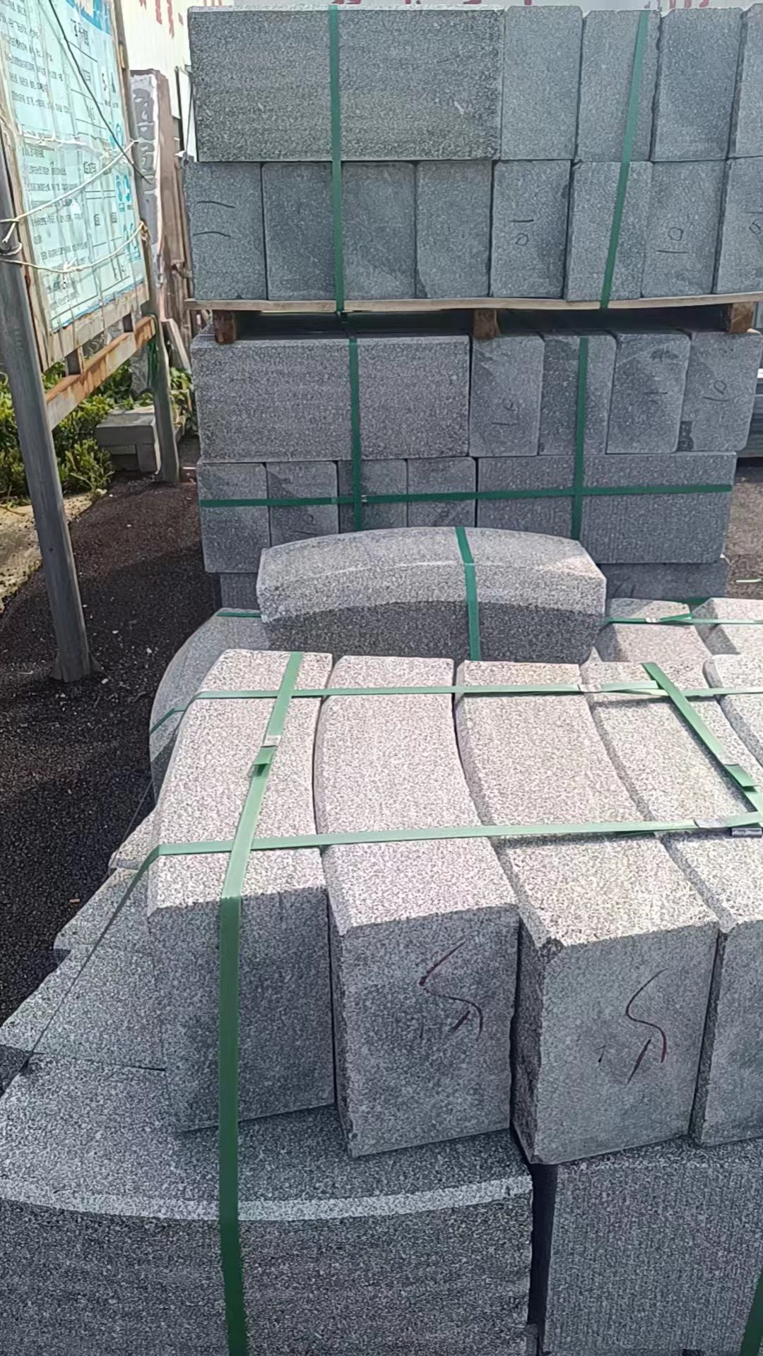 章丘黑花岗岩火烧板价格